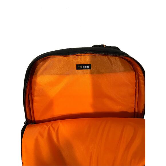 ES Solo New York Padded Computer Backpack - Picture 5 of 5